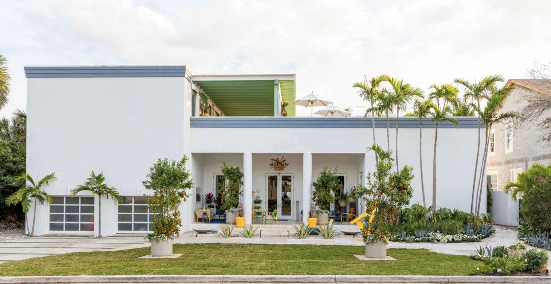 Kips Bay Show House Palm Beach Exterior modern villa / kellyelko.com