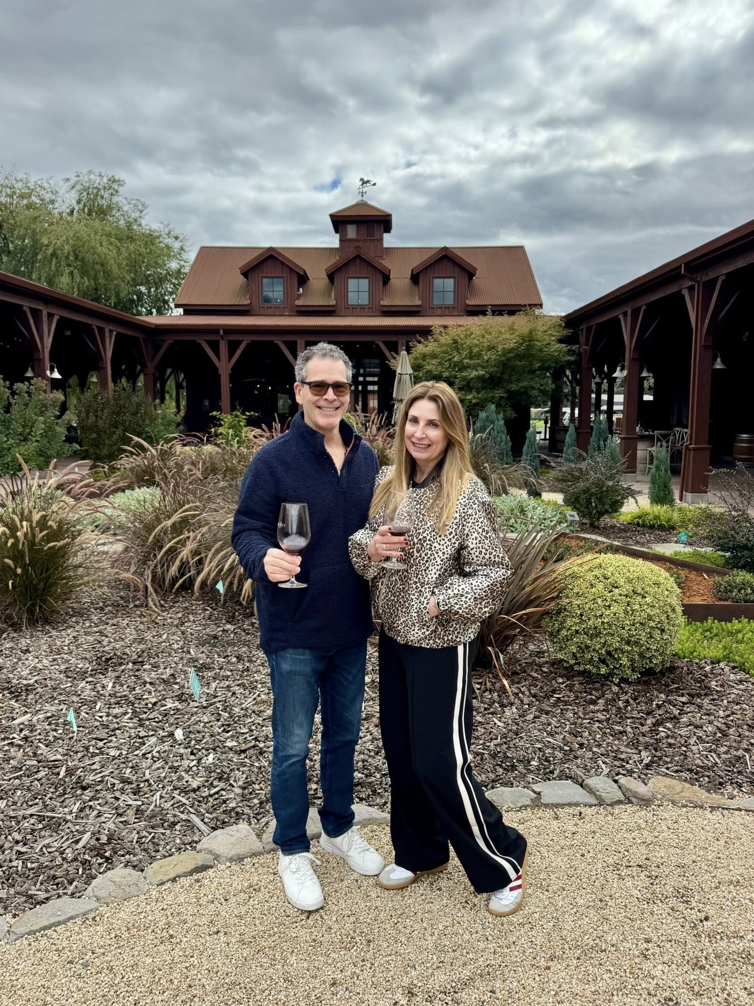 Tamber Bay Winery Courtyard / kellyelko.com