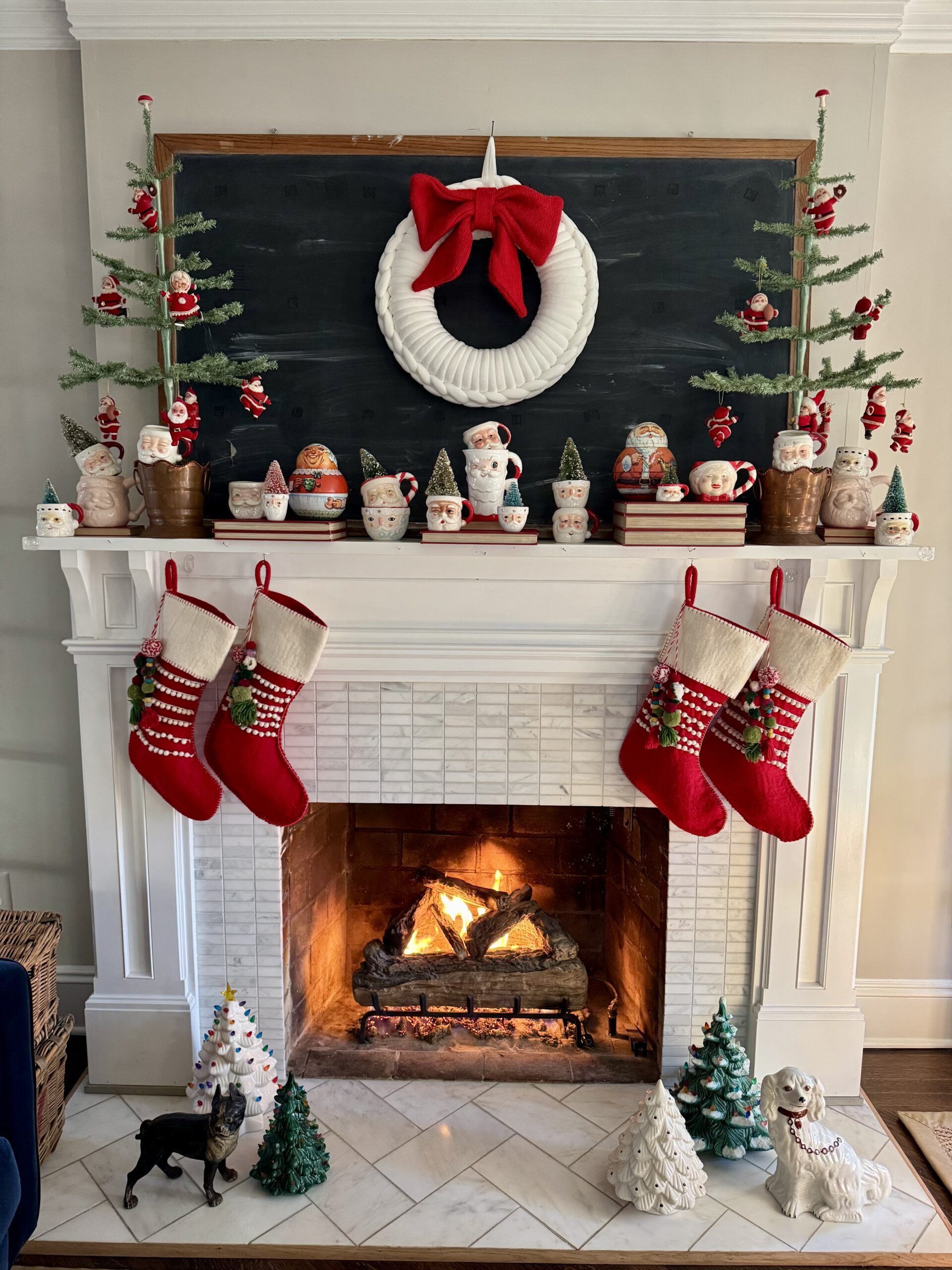 15 Years of Christmas Mantels - Kelly Elko, image size:1920x2560